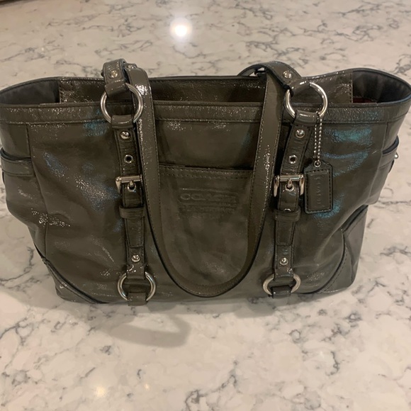 Coach Handbags - COACH Gallery Tote Handbag in Glossy Gray Patent Leather